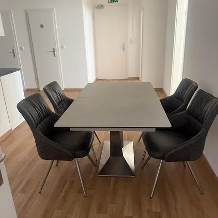1zimmer-3personen - Gemeinschats-kueche - Gemeinschafts Bad Wc Apartment *